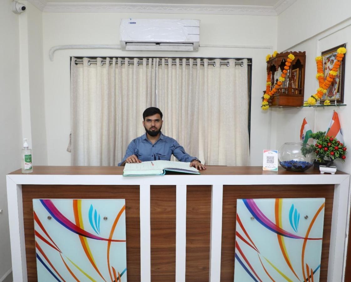 Hotel Satyam Residency Navi Mumbai Buitenkant foto