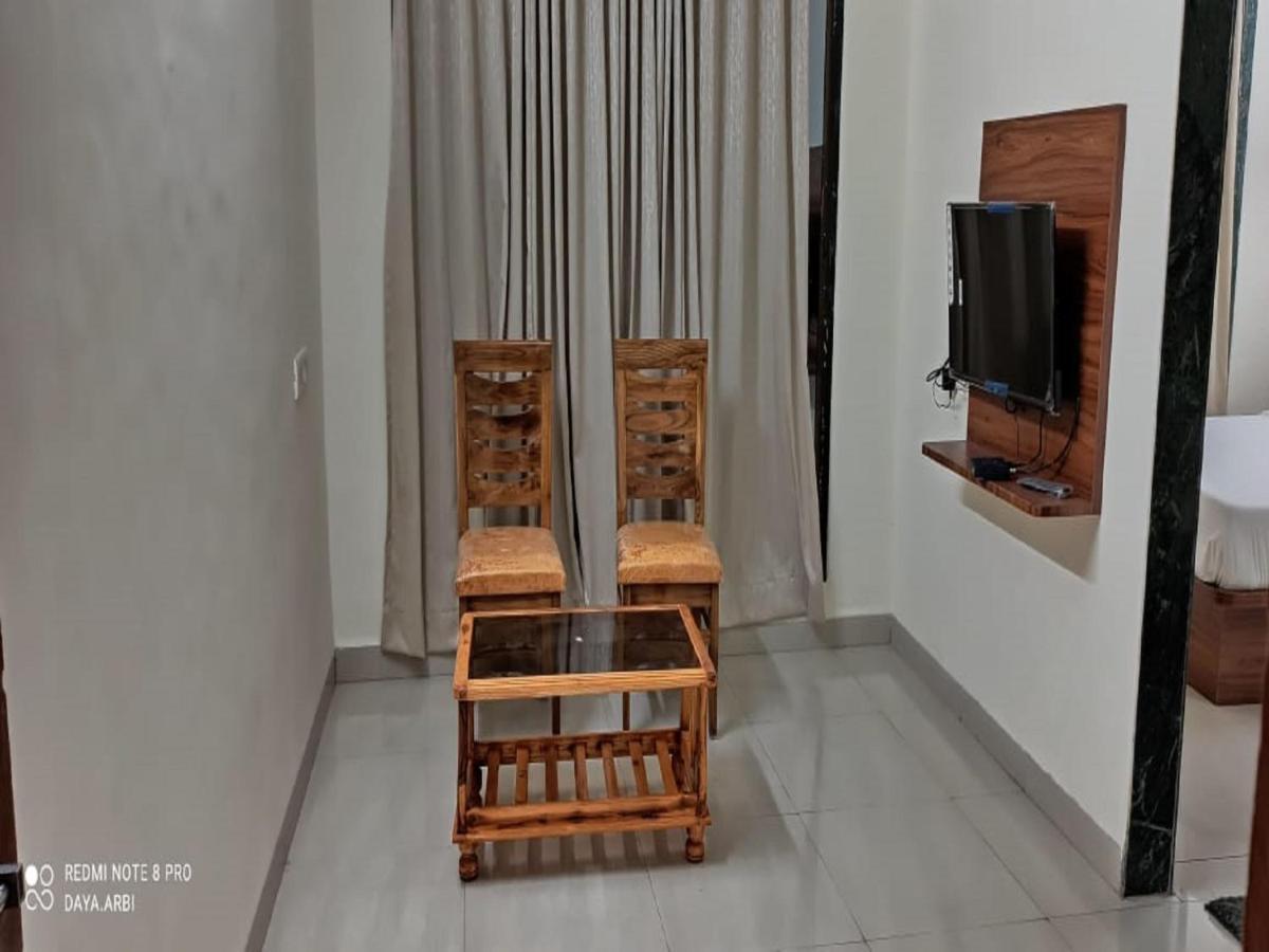 Hotel Satyam Residency Navi Mumbai Buitenkant foto